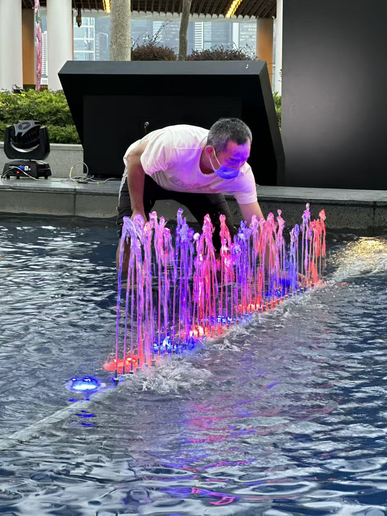 香港商業泳池工程，五星級酒店泳池翻新建造